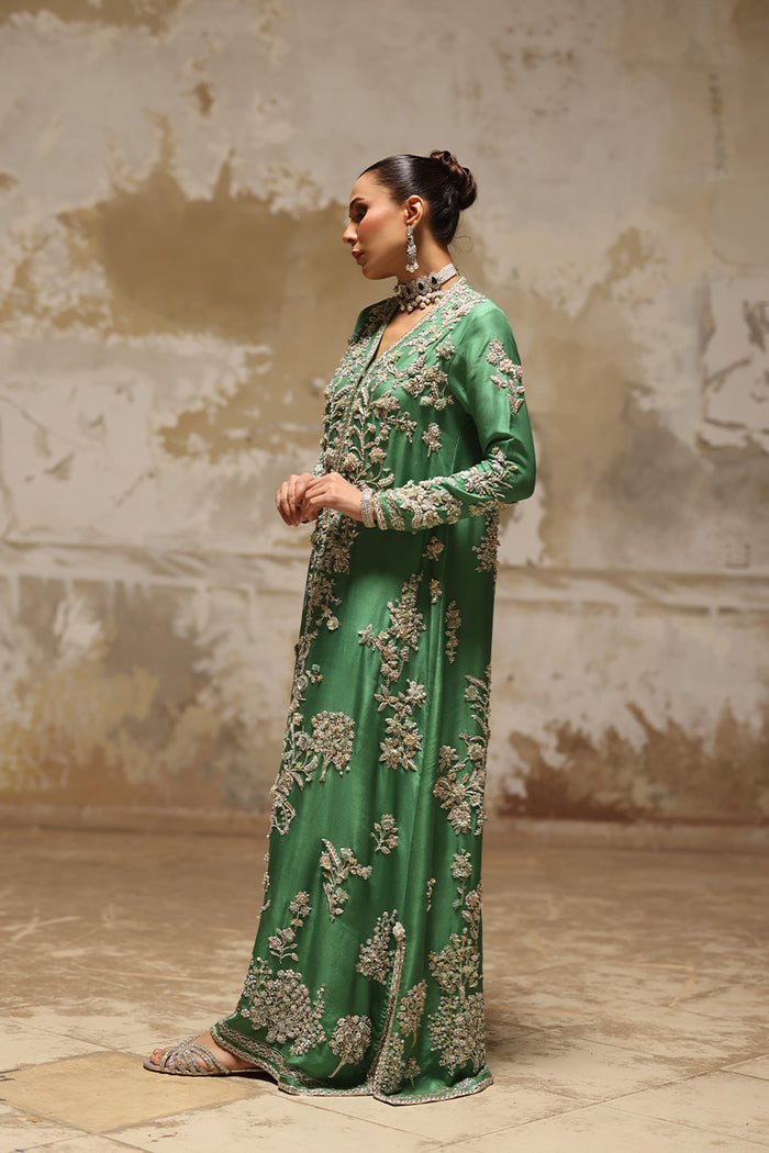 Nia - Hunain Naveed