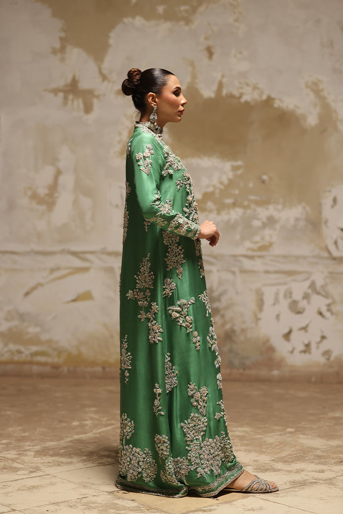Nia - Hunain Naveed