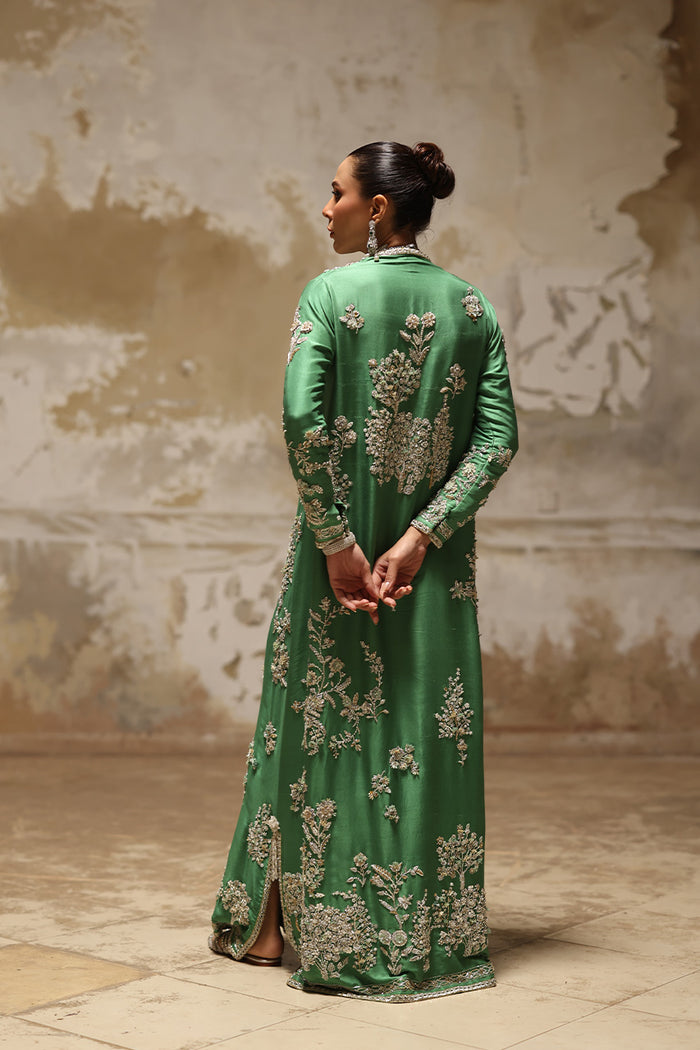 Nia - Hunain Naveed