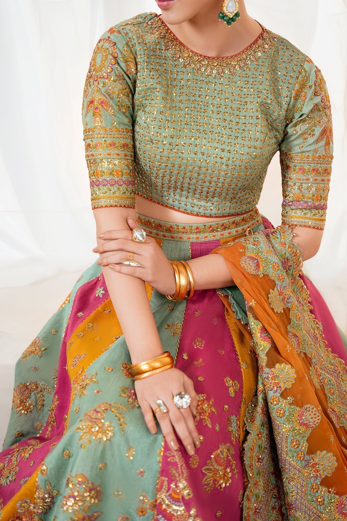 Baroque Embroidered Silk SF-4036