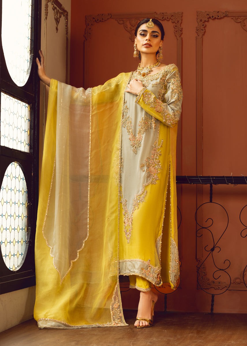 Sara Rohale Asghar (SRA) - Arched Blossom