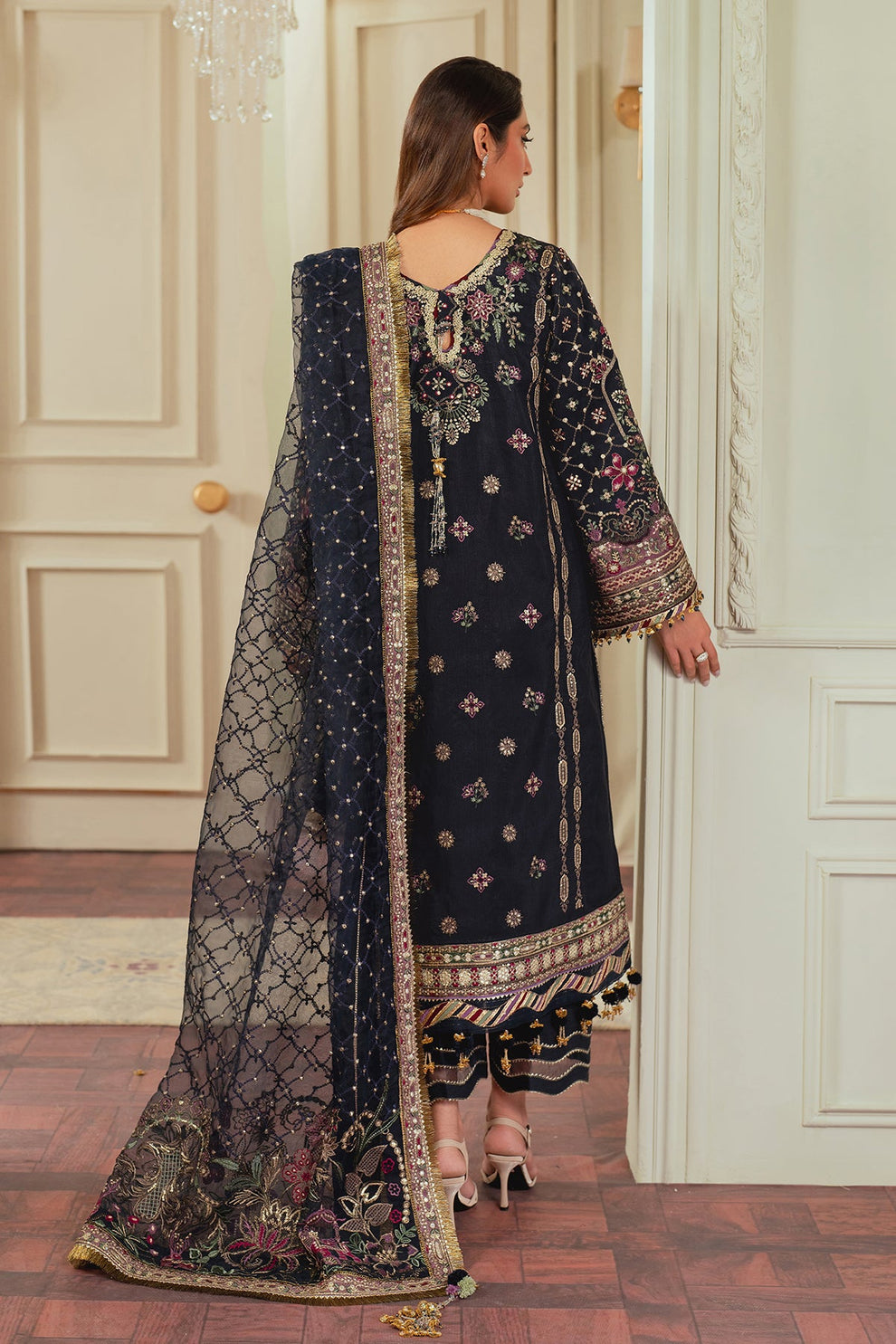 Baroque Chantelle EMBROIDERED SILK CH13-07