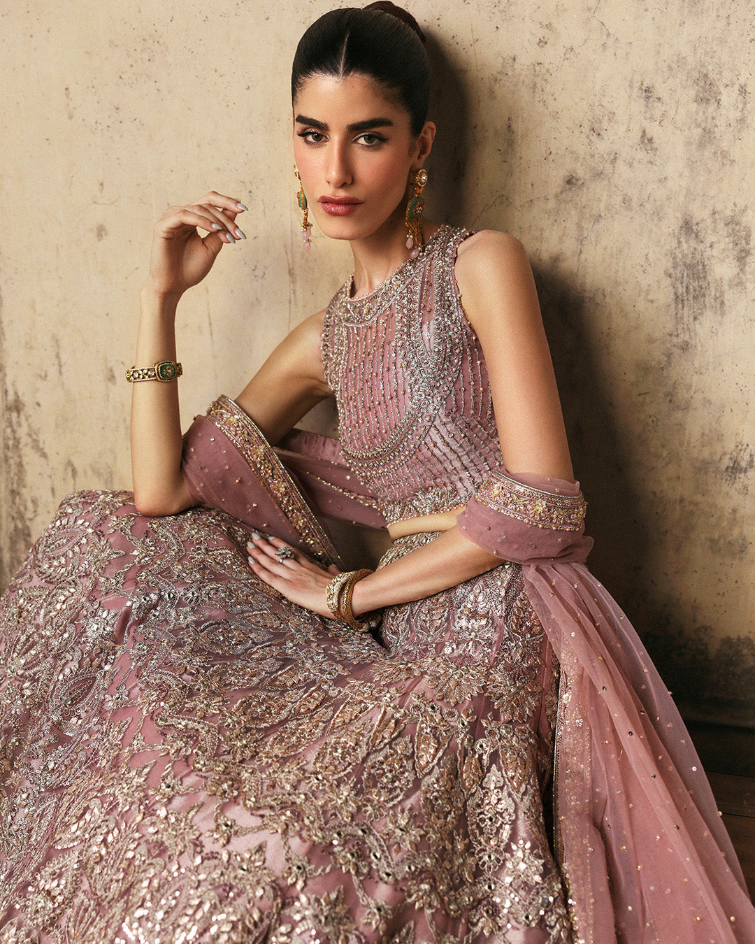 Faiza Saqlain - Prenia
