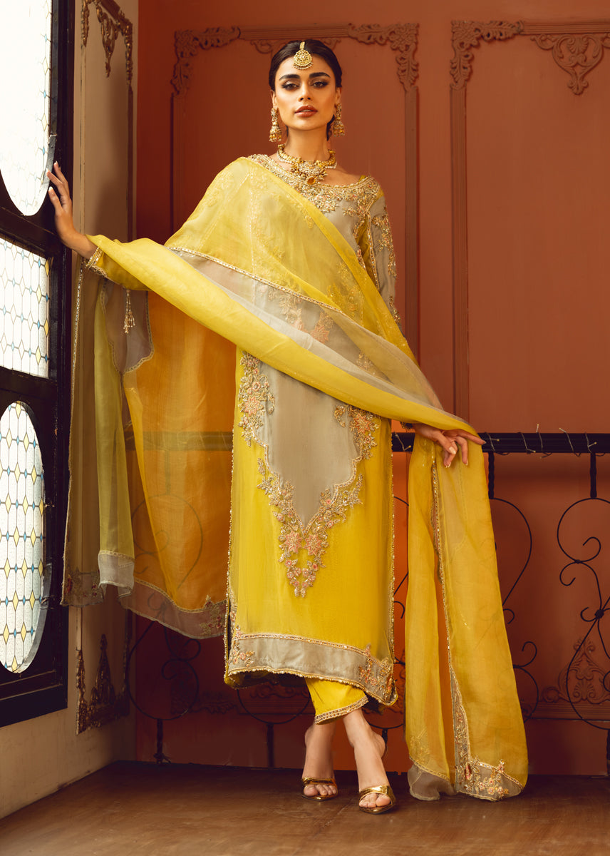 Sara Rohale Asghar (SRA) - Arched Blossom
