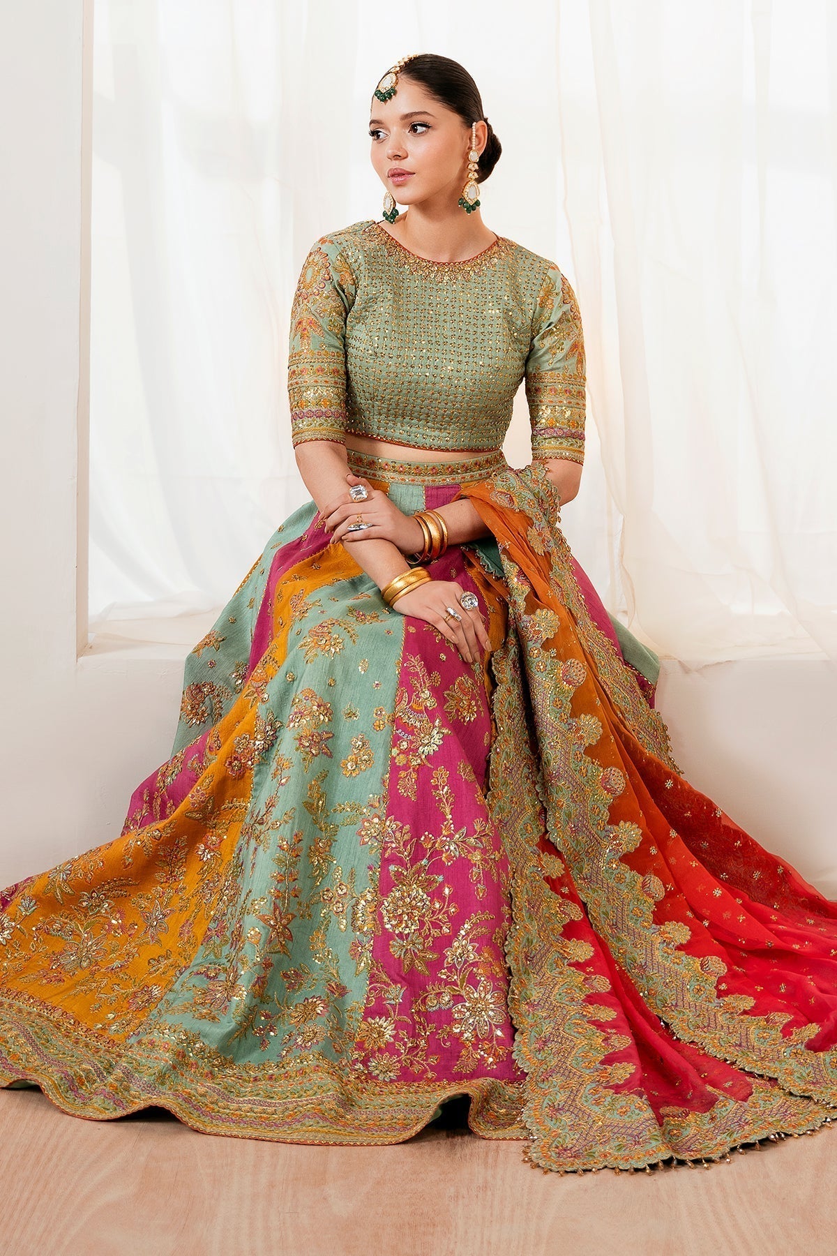 Baroque Embroidered Silk SF-4036