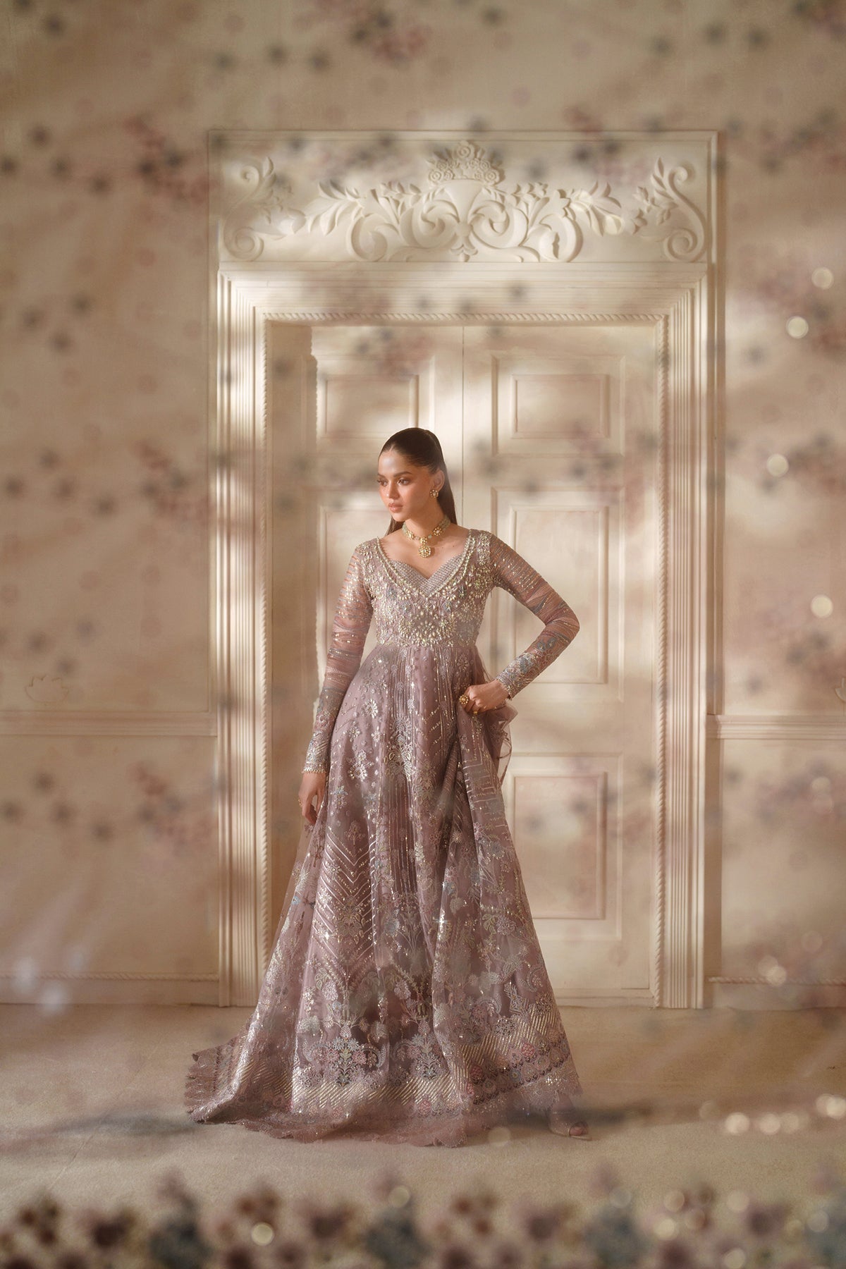 Baroque EMBROIDERED NET CH14-04