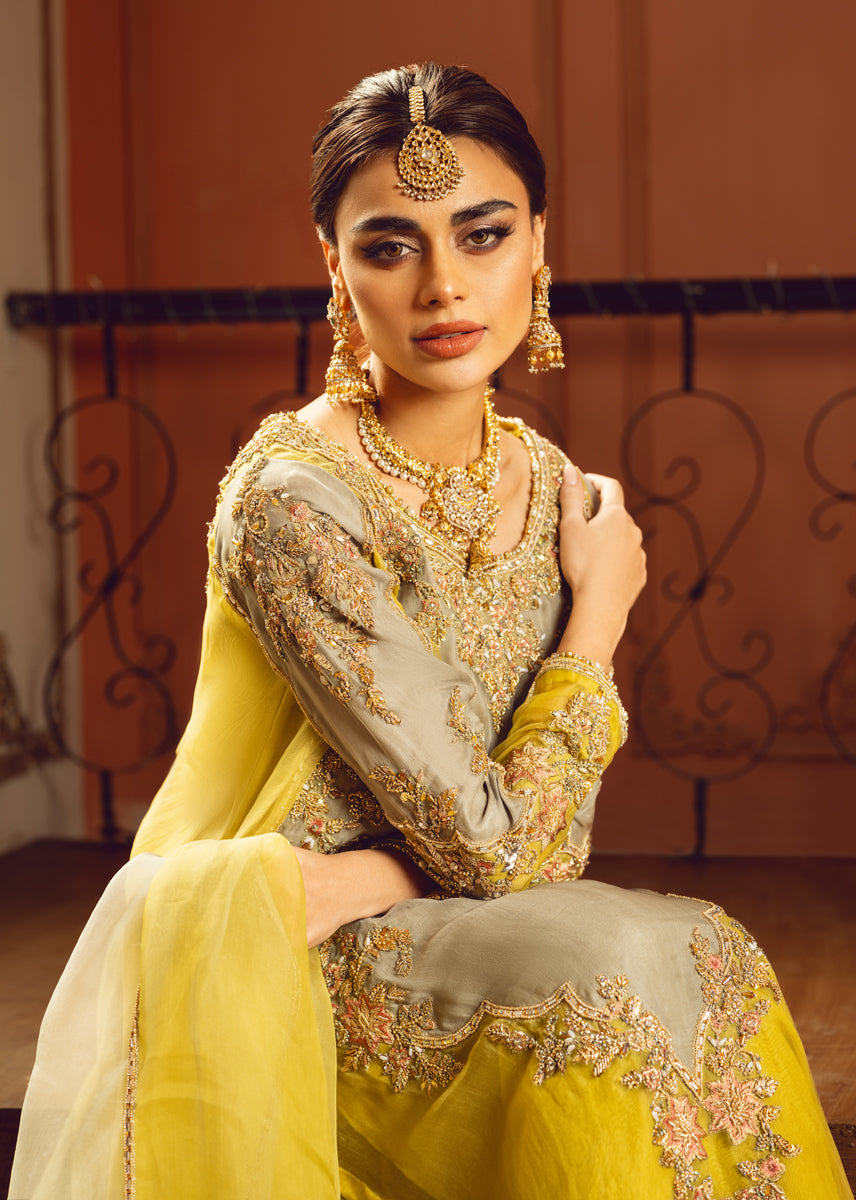 Sara Rohale Asghar (SRA) - Arched Blossom