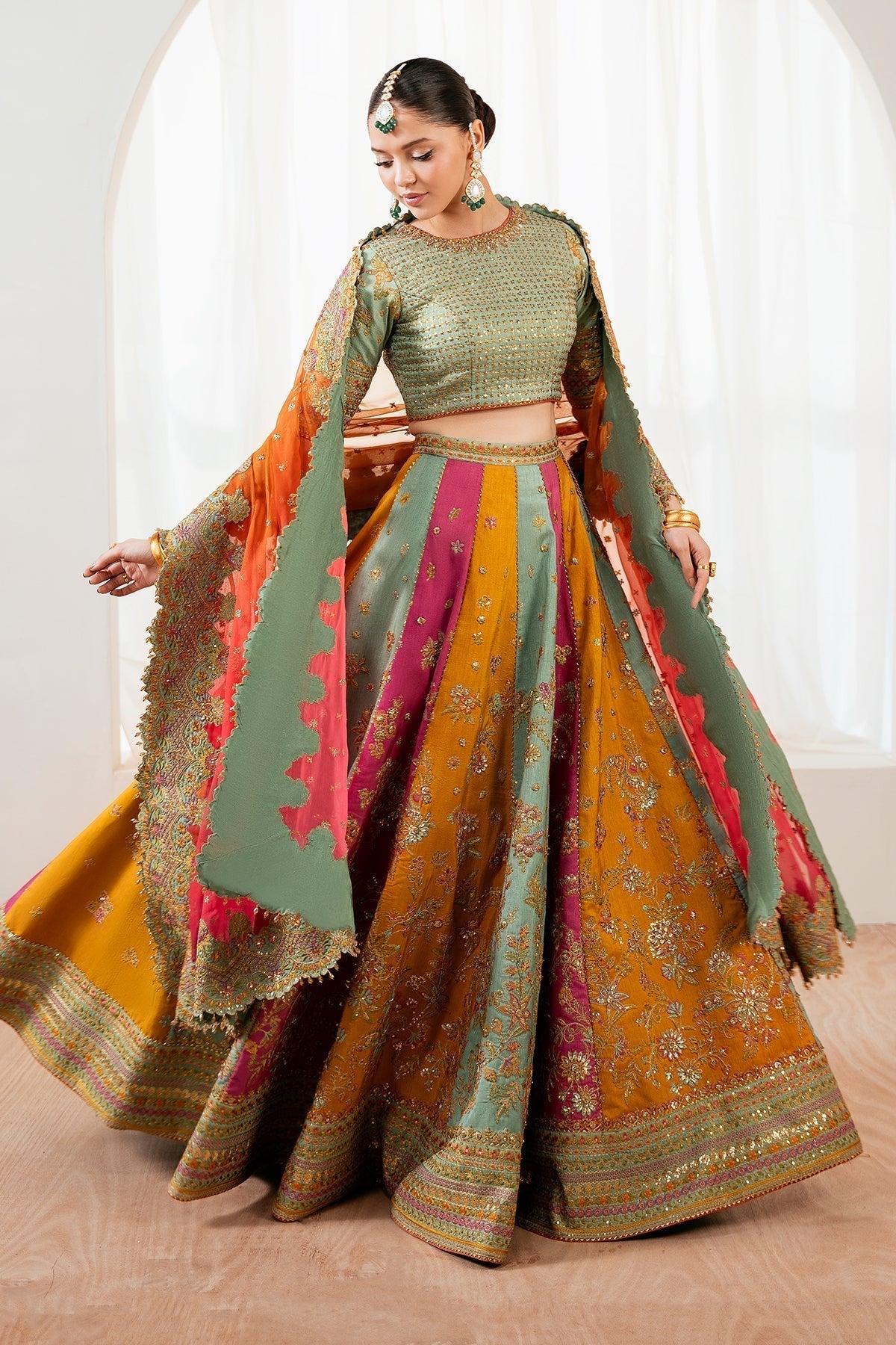 Baroque Embroidered Silk SF-4036