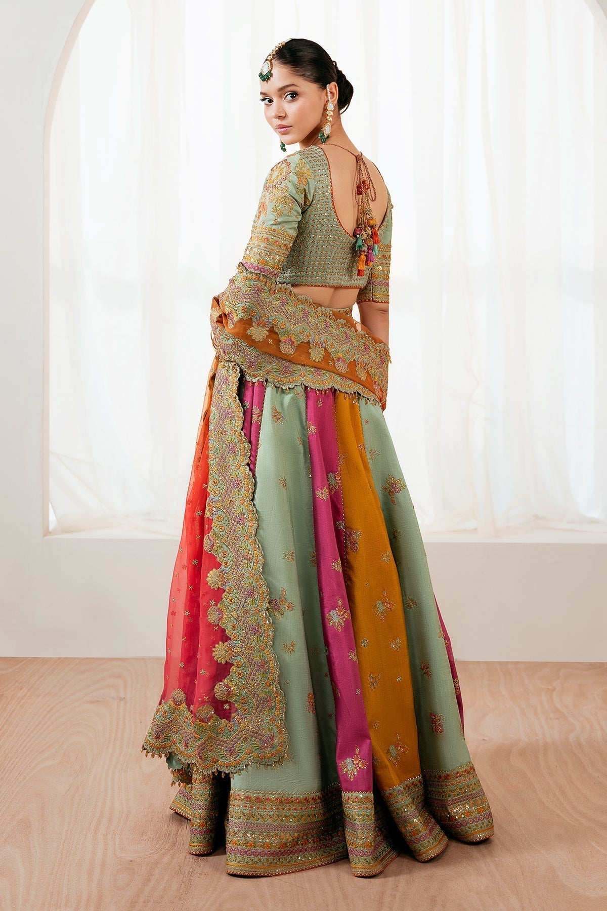 Baroque Embroidered Silk SF-4036