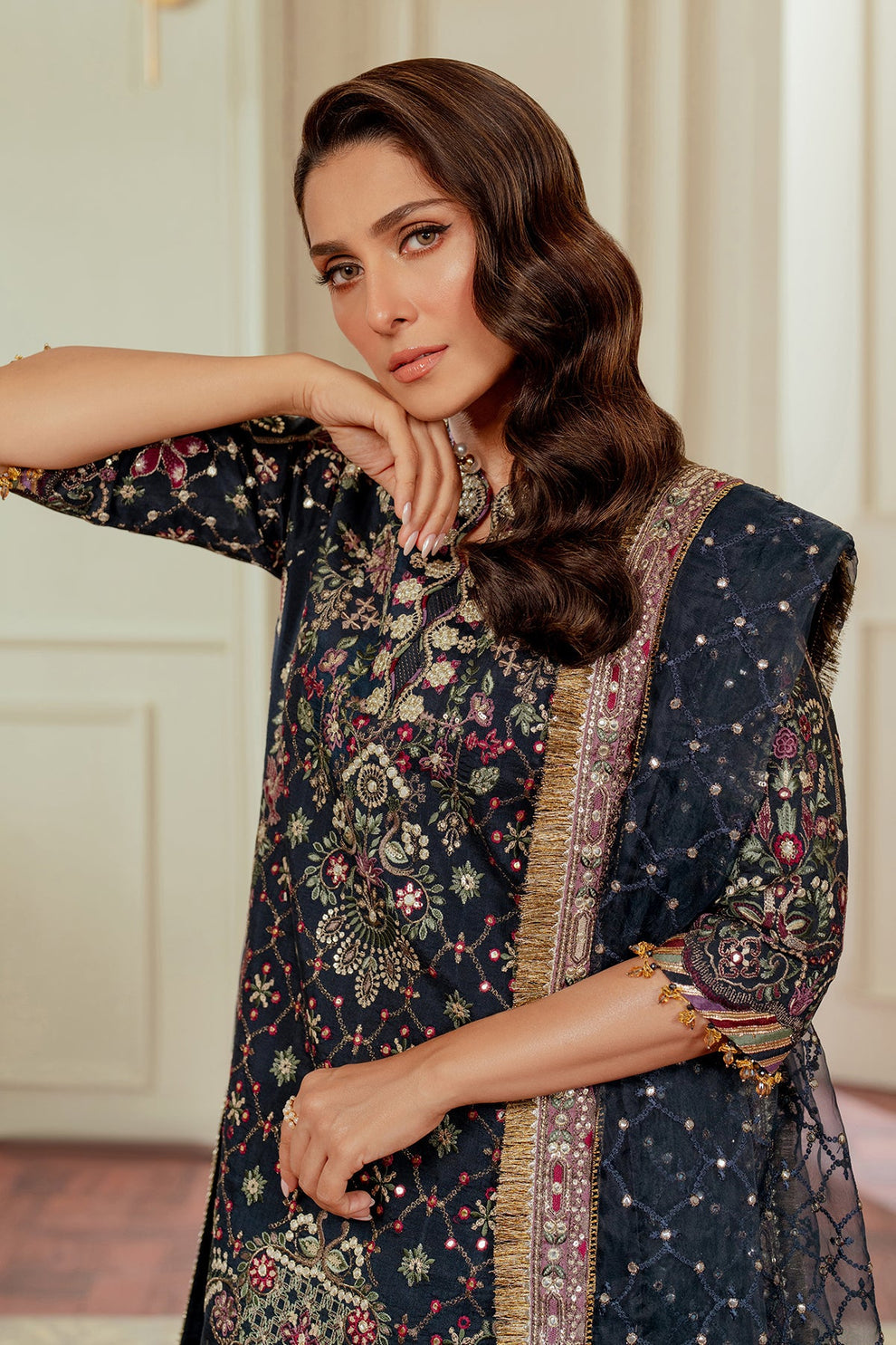Baroque Chantelle EMBROIDERED SILK CH13-07