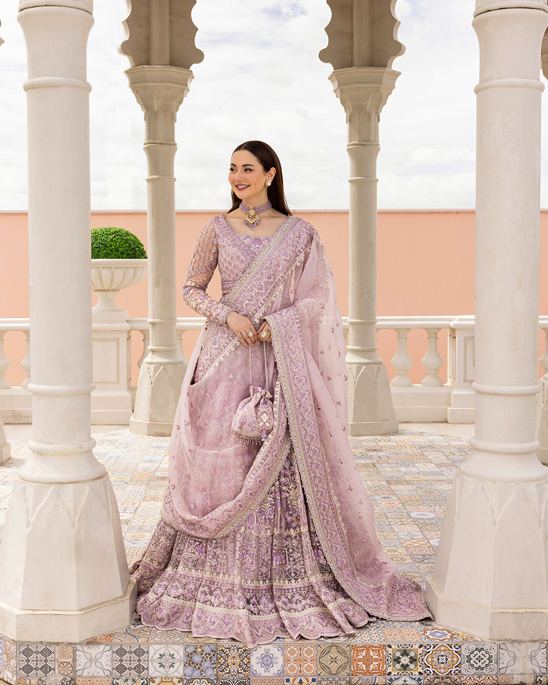 Faiza Saqlain -Anysia-03
