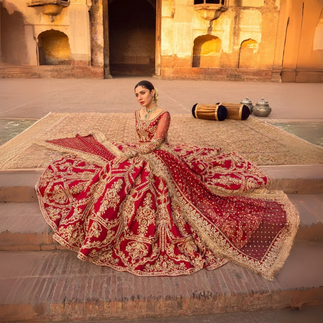 Faiza Saqlain Arusa-05