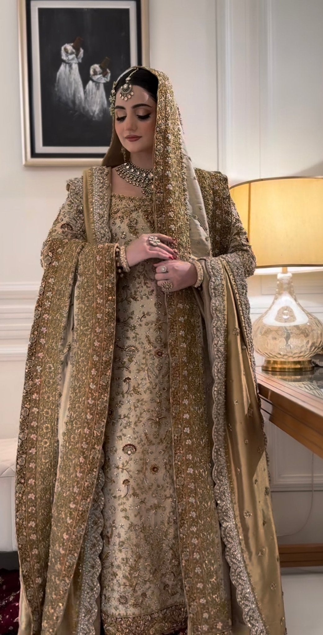 Haris Shakeel – Maharani (Ivory Gold)