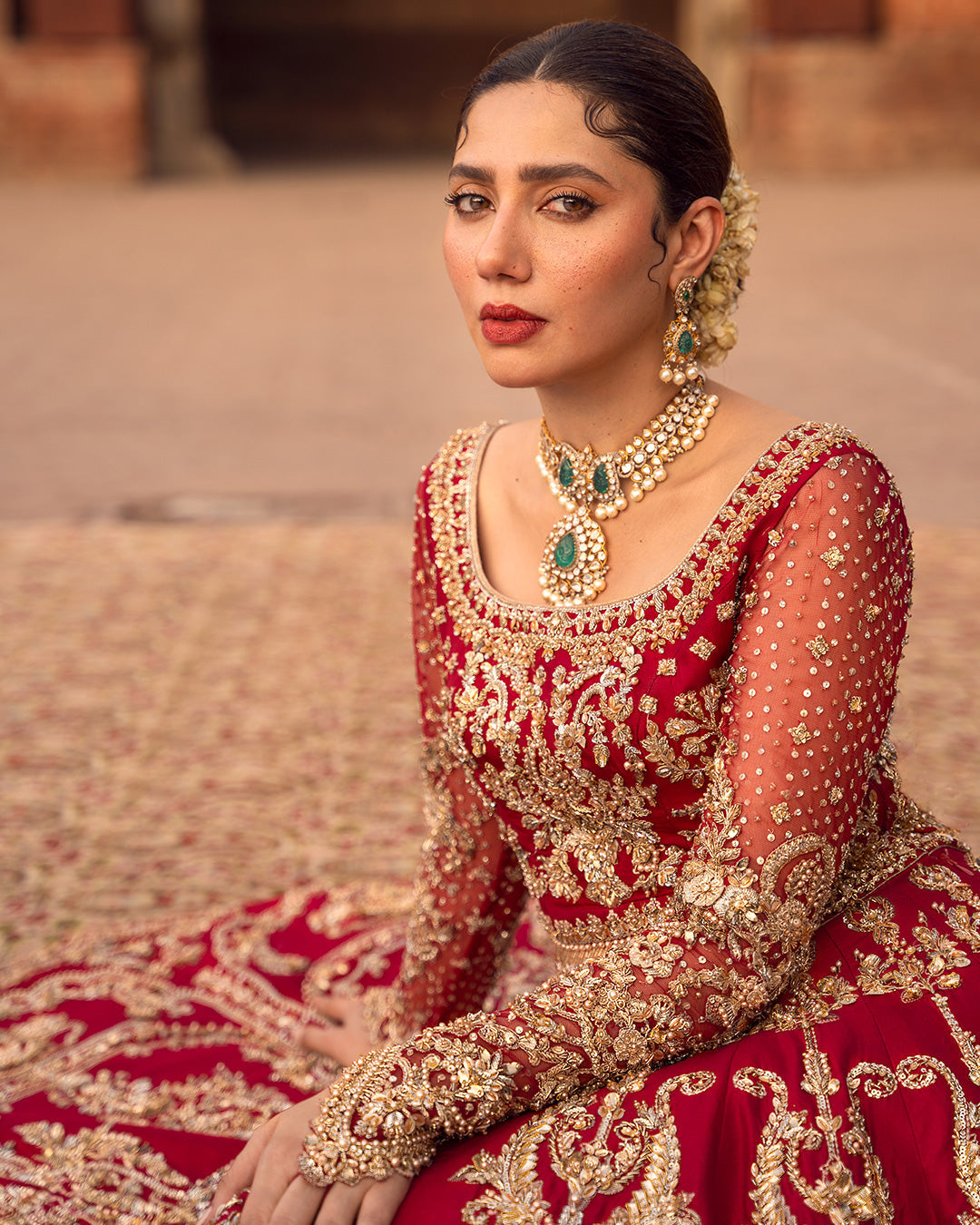 Faiza Saqlain Arusa-05